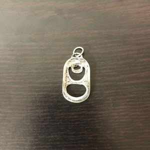 Can pull tab pendent